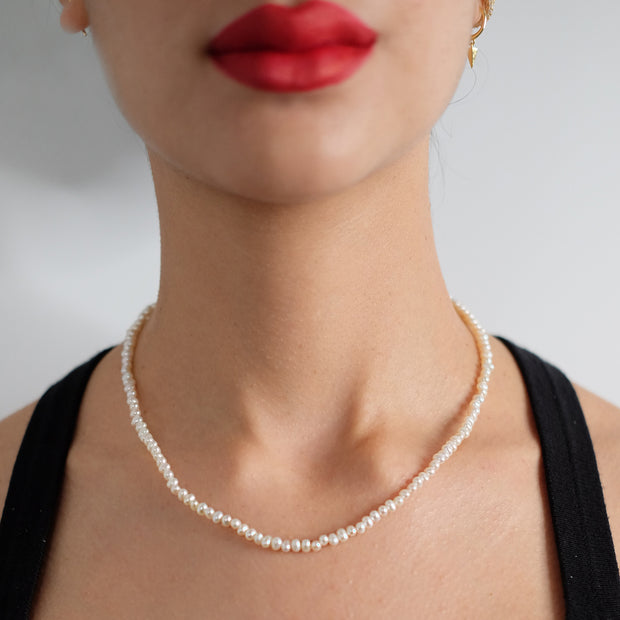 Tiny Solitaire Pearl Necklace – STONE AND STRAND